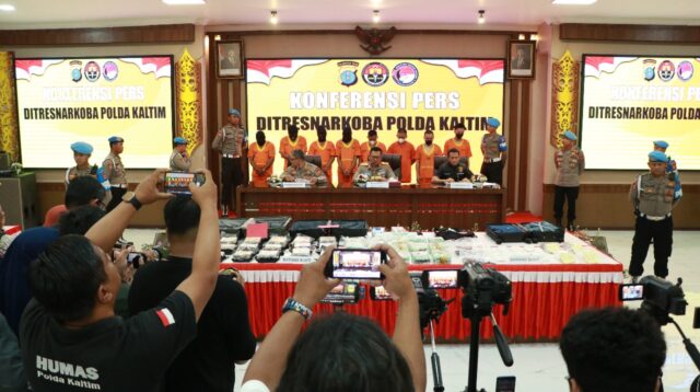 Polda Kaltim Ungkap Jaringan Besar Narkoba, Total 35,9 Kg Sabu dan 500 Gram Ganja Diamankan