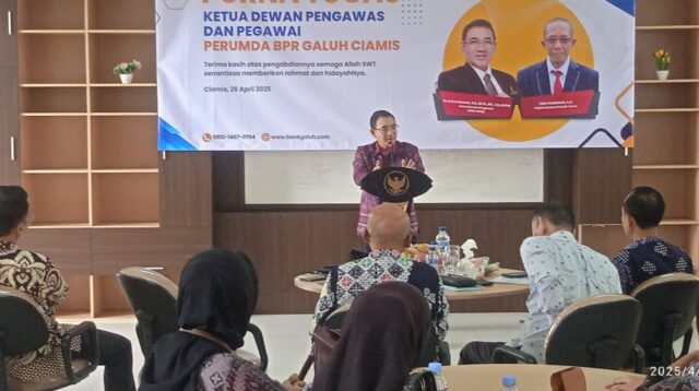 Pelepasan Purna Tugas Ketua Dewan Pengawas Dan Pegawai Perumda BPR Galuh Ciamis, Asda II: Teladani Hal baik