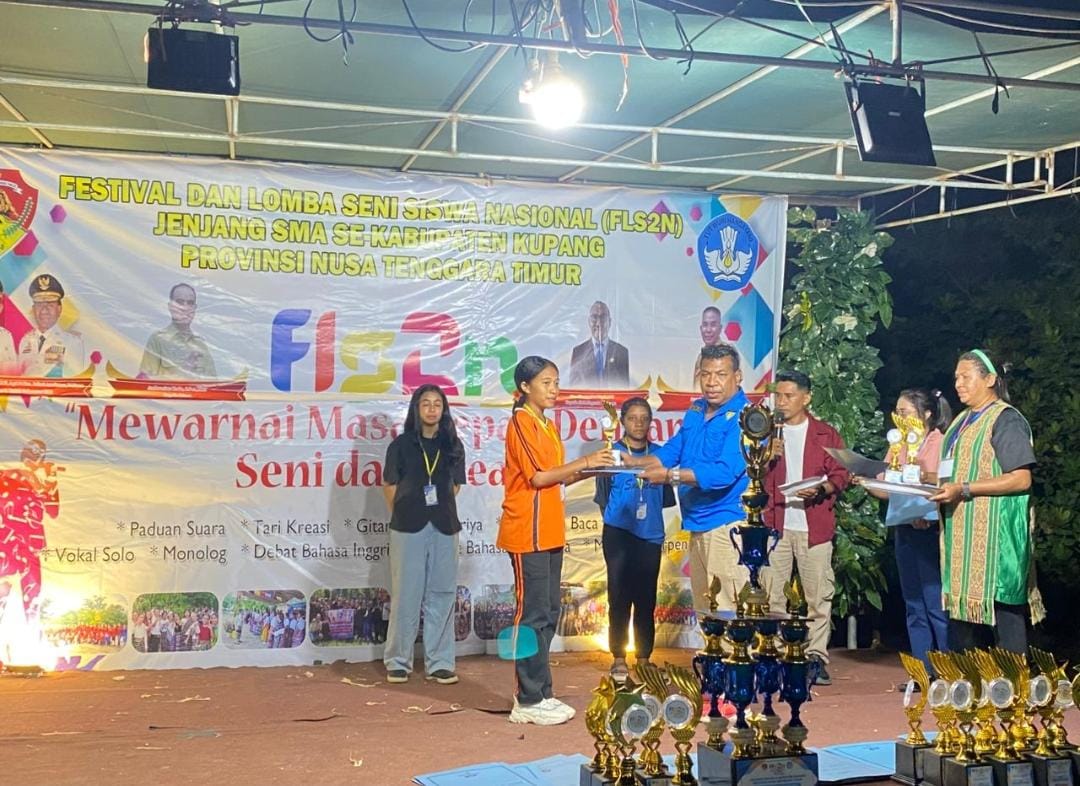 SMAN 1 Amfoang Timur Ukir Prestasi di FLS2N Kabupaten Kupang 2025!