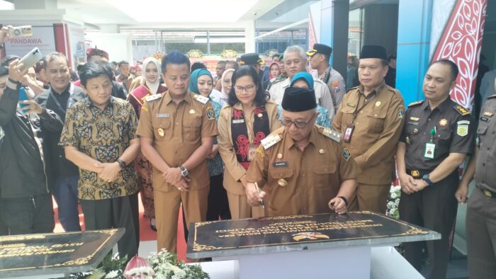 RSUD Ngudi Waluyo Wlingi Resmikan Gedung Rawat Inap 8 Lantai dan Masjid Baitusy Syifa’ RSUD Ngudi Waluyo Wlingi Resmikan Gedung Rawat Inap 8 Lantai dan Masjid Baitusy Syifa’