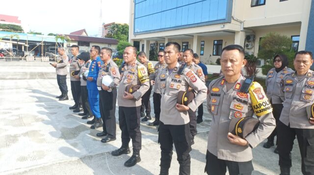 Pimpin Anev Kamtibmas Sekala Serempak Oleh Kapolresta Dengan Apel Bersama