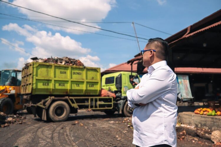 Pemkot Bandung Tegas Tertibkan Premanisme di Pasar Induk Gedebage Pemkot Bandung Tegas Tertibkan Premanisme di Pasar Induk Gedebage