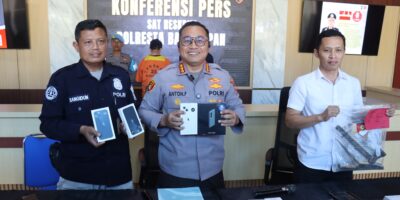 Kapolresta Pimpin Gelar Pengungkapan 31 Unit Hp ipone di Kota Balikpapan