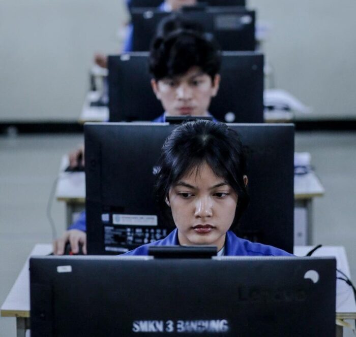 Ribuan Siswa SMK di Jabar Ikuti Uji Kompetensi Keahlian, Disdik: Tunjukkan Lulusan SMK Siap Bersaing!