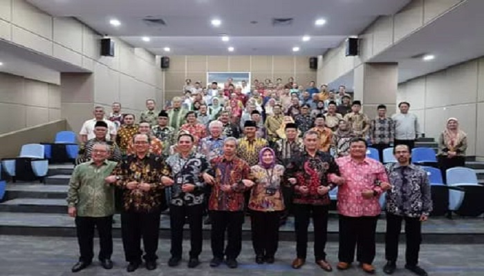 Slogan “No Conspiracy” Terancam Jadi Kosong: Anggota Senat UPI Desak Revisi Aturan Pemilihan Rektor Slogan “No Conspiracy” Terancam Jadi Kosong: Anggota Senat UPI Desak Revisi Aturan Pemilihan Rektor