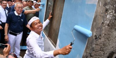 Kick Off Renovasi 500 Rutilahu di Jabar, KDM Targetkan Nol Rutilahu pada 2028