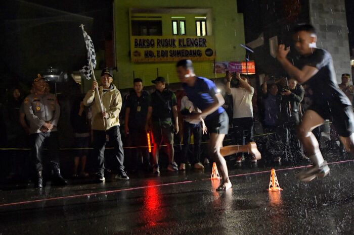 Wagub Erwan Lepas Cadas Night Race Sumedang Wagub Erwan Lepas Cadas Night Race Sumedang