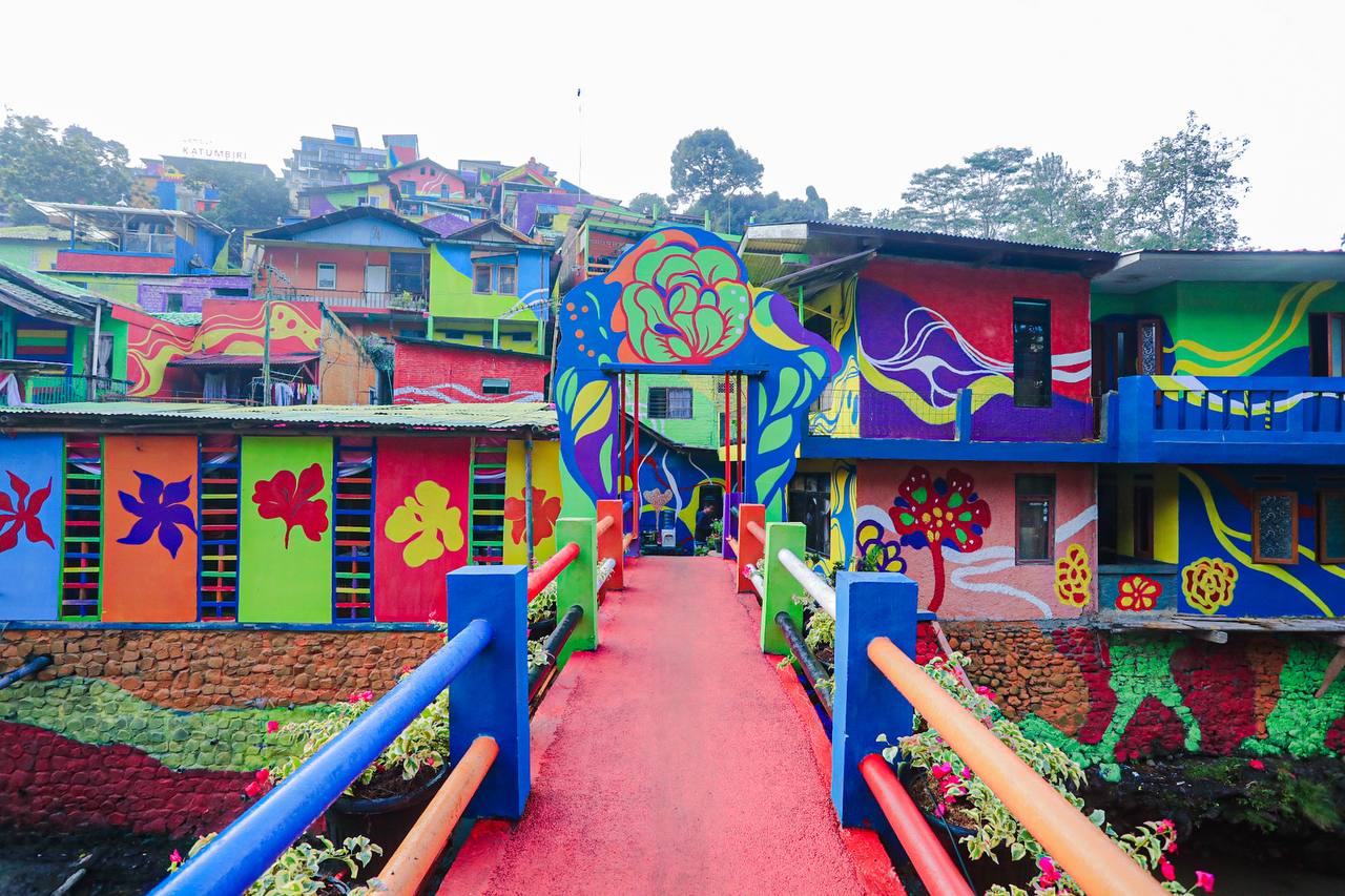 Wali Kota Bandung Resmikan Lembur Katumbiri: Wisata Tematik Berbasis Cerita dan Budaya Lokal