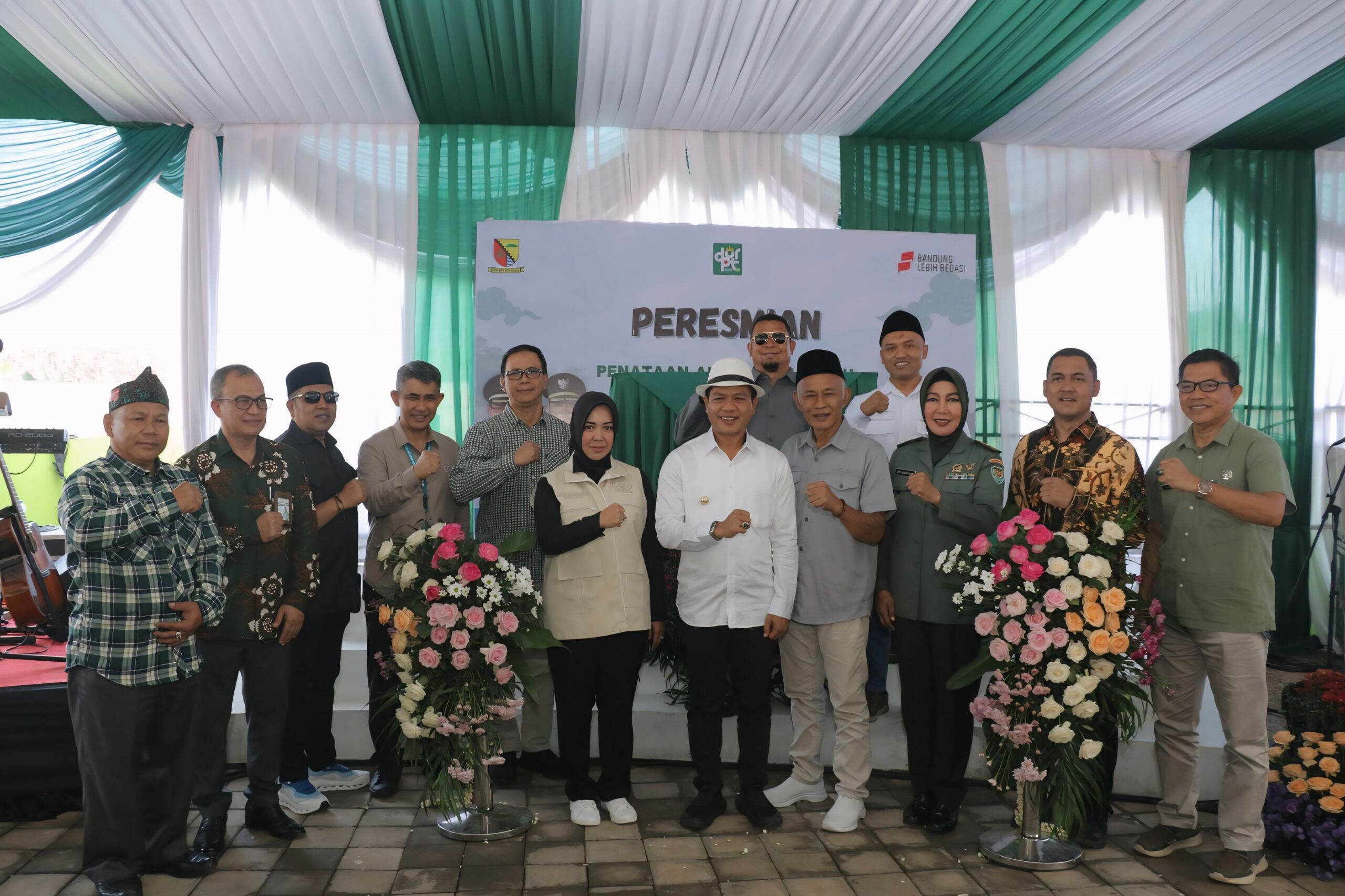 Bupati Bandung Resmikan Alun-alun Paseh sebagai Ruang Publik Sehat dan Inklusif
