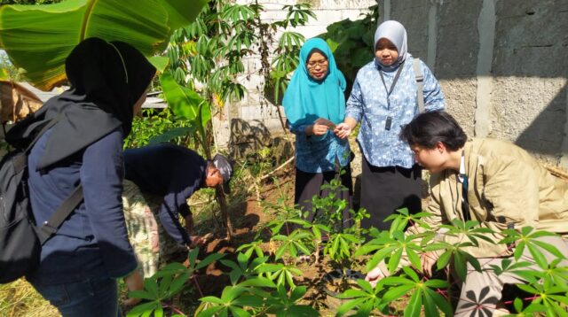 Junam di Babakan Jampang: Menanam Pohon, Menumbuhkan Kesadaran Lingkungan