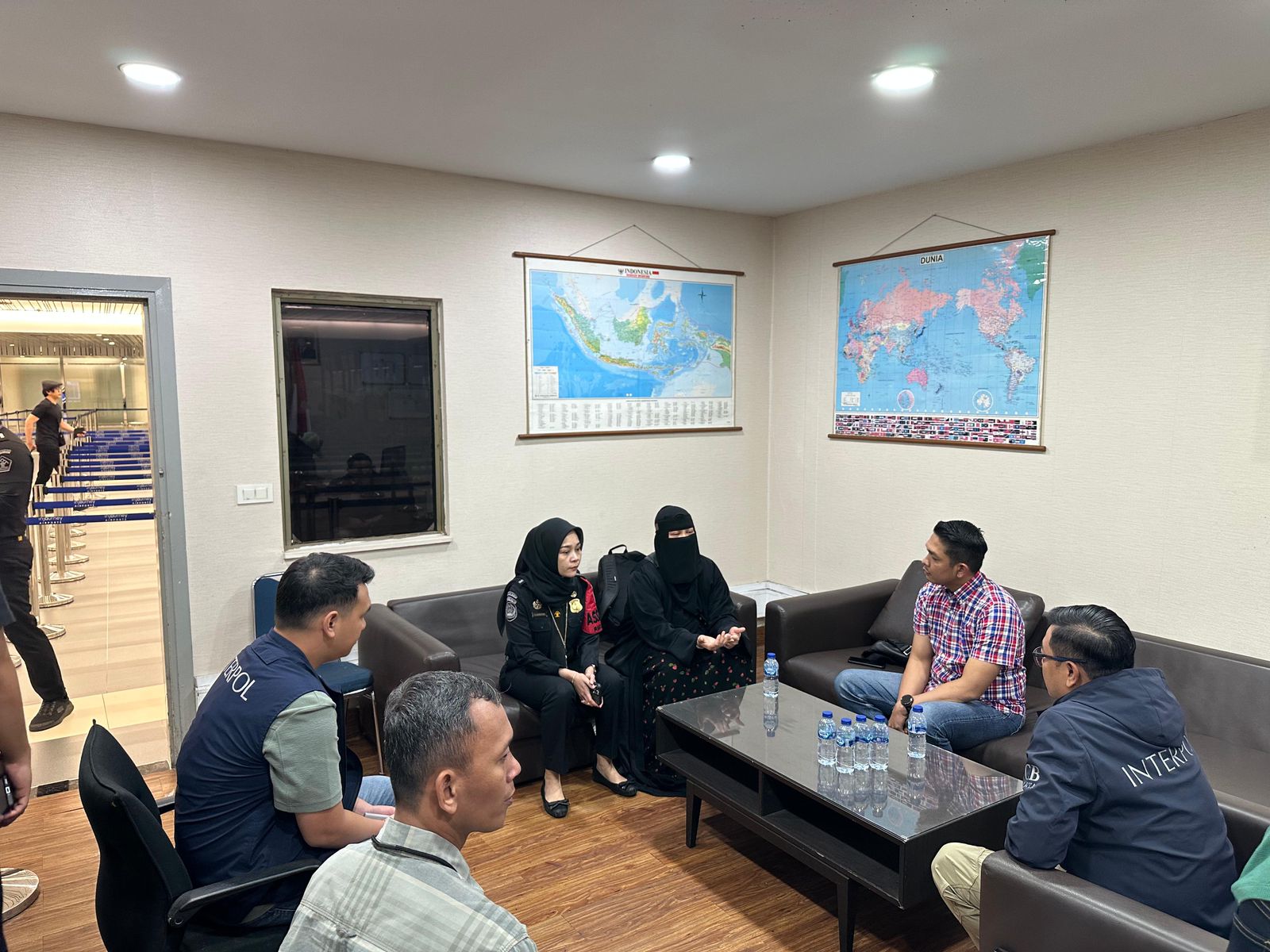 Ditreskrimum Polda Kepri Berhasil Menangkap Buronan Internasional