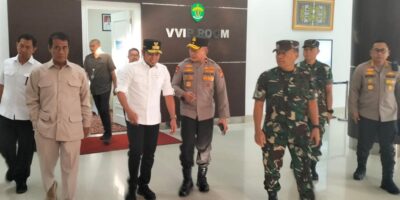 Kapolresta Hantarkan Mentri pertanian RI Kembali ke Ujung Pandang