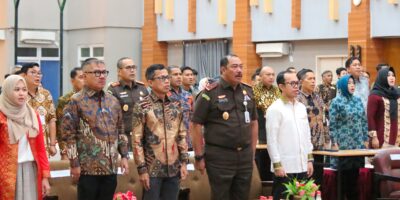 Kajati Sumbar dan Komisi Kejaksaan RI Gelar Kegiatan Focus Group Discussion (FGD) Tentang Rancangan KUHAP Bersama Fakultas Hukum Unand