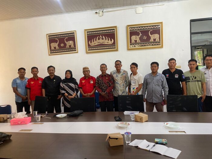 PWDPI DPC Lamtim Audensi dengan Ketua DPRD PWDPI DPC Lamtim Audensi dengan Ketua DPRD