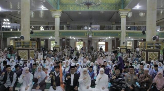Sebanyak 150 Jemaah Calon Haji Dilepas, Prosesi Berlangsung Khidmat dan Penuh Haru