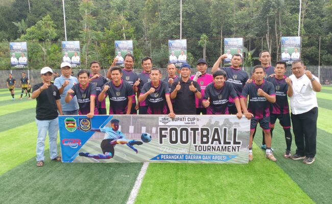 Purwakarta Bupati Cup 2025, Football Turnamen Antara Apdesi DPK Pondok Salam Melawan Disperkim