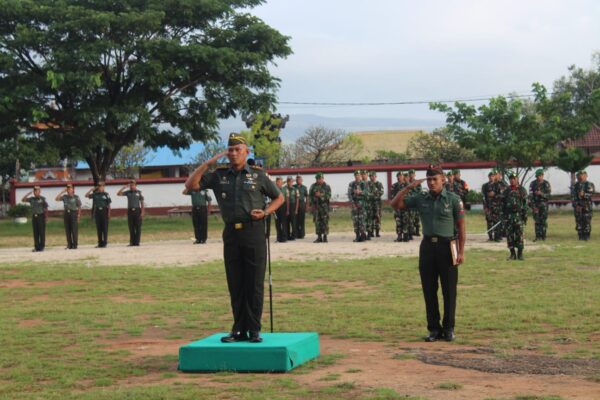 Dandim 1601/Sumba Timur Pimpin Upacara Bendera 17-an, Bacakan Amanat Kasad