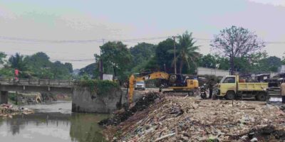 Warga Dukung Penertiban Bangunan Liar dan Pembangunan Bendungan di Kali CBL