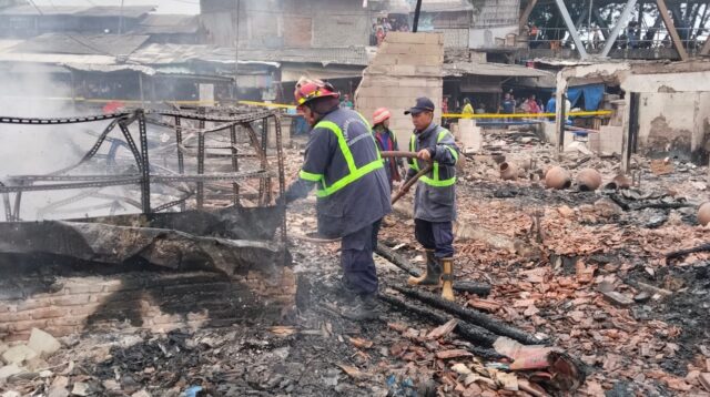 Kebakaran di Pasar Bojong Berhasil Dipadamkan, 60 Personel Gabungan Dikerahkan