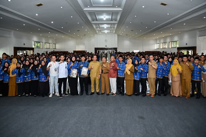 Serahkan 408 SK CPNS dan PPPK, Ini Harapan Gubernur NTB