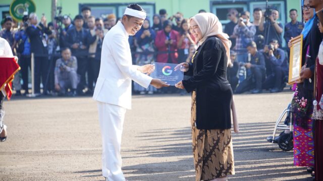 Gubernur Jabar Tegaskan: Era Leha-leha Sudah Berakhir, Anak Muda Harus Kompetitif!"