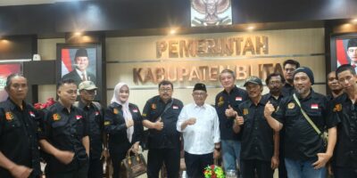 LPK-RI DPC Kabupaten Blitar Gelar Audiensi dengan Bupati Blitar, Bahas Penguatan Sinergitas dan Kerja Sama19.37.30 LPK-RI DPC Kabupaten Blitar Gelar Audiensi dengan Bupati Blitar, Bahas Penguatan Sinergitas dan Kerja Sama