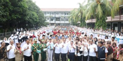 Menteri Lingkungan Hidup Apresiasi Program Ecobrick di SMPN 1 Purwakarta