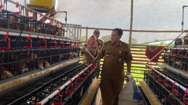 Camat Sukatani Apresiasi Program Ketahanan Pangan BUMDes Sukarukun