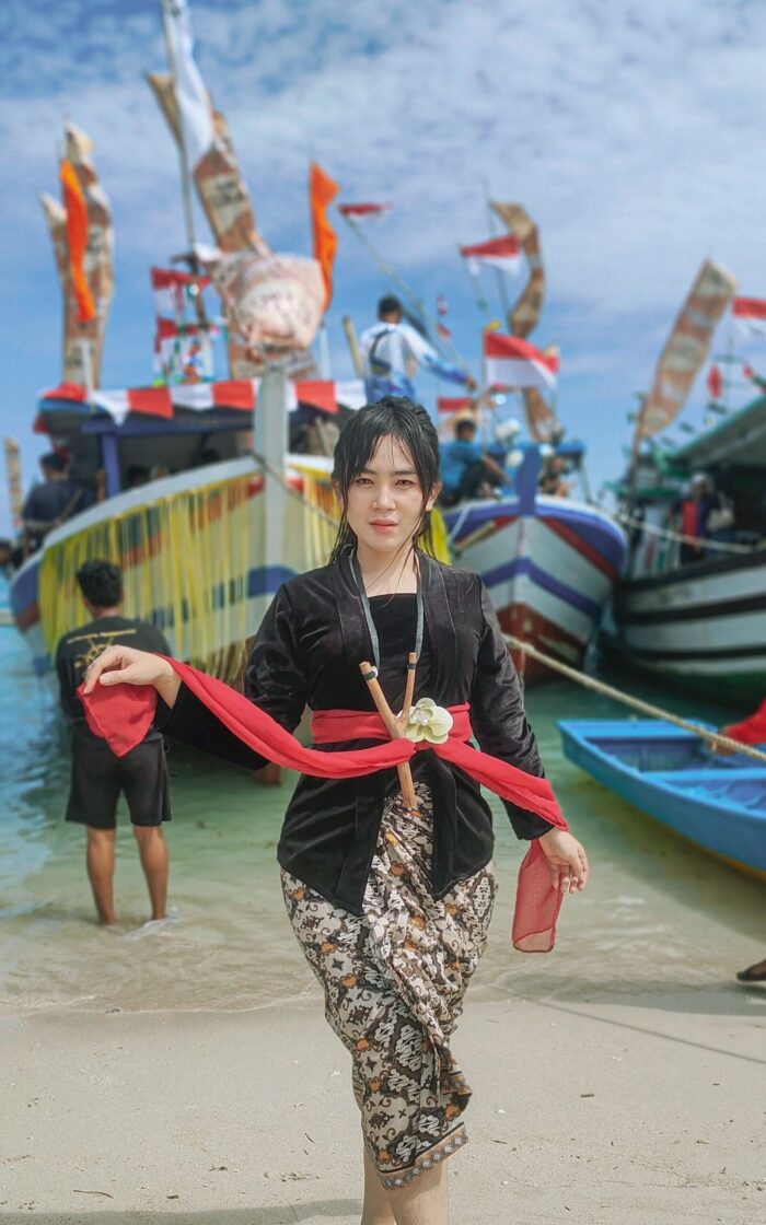 Bunga Antika (Bunga Oon/BUON) Mojang Cantik Asal Pajampangan Viral Di Medsos Facebook Dan Titok Dengan Viewers 34 Juta Followers 81 Ribu