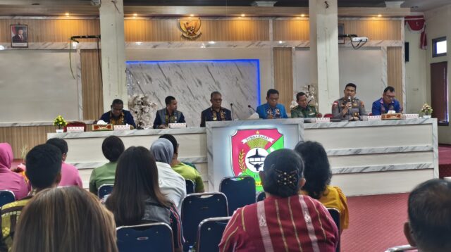 Kasdim 1613/Sumba Barat Hadiri Rapat Koordinasi Persiapan HUT ke-80 Kemerdekaan RI