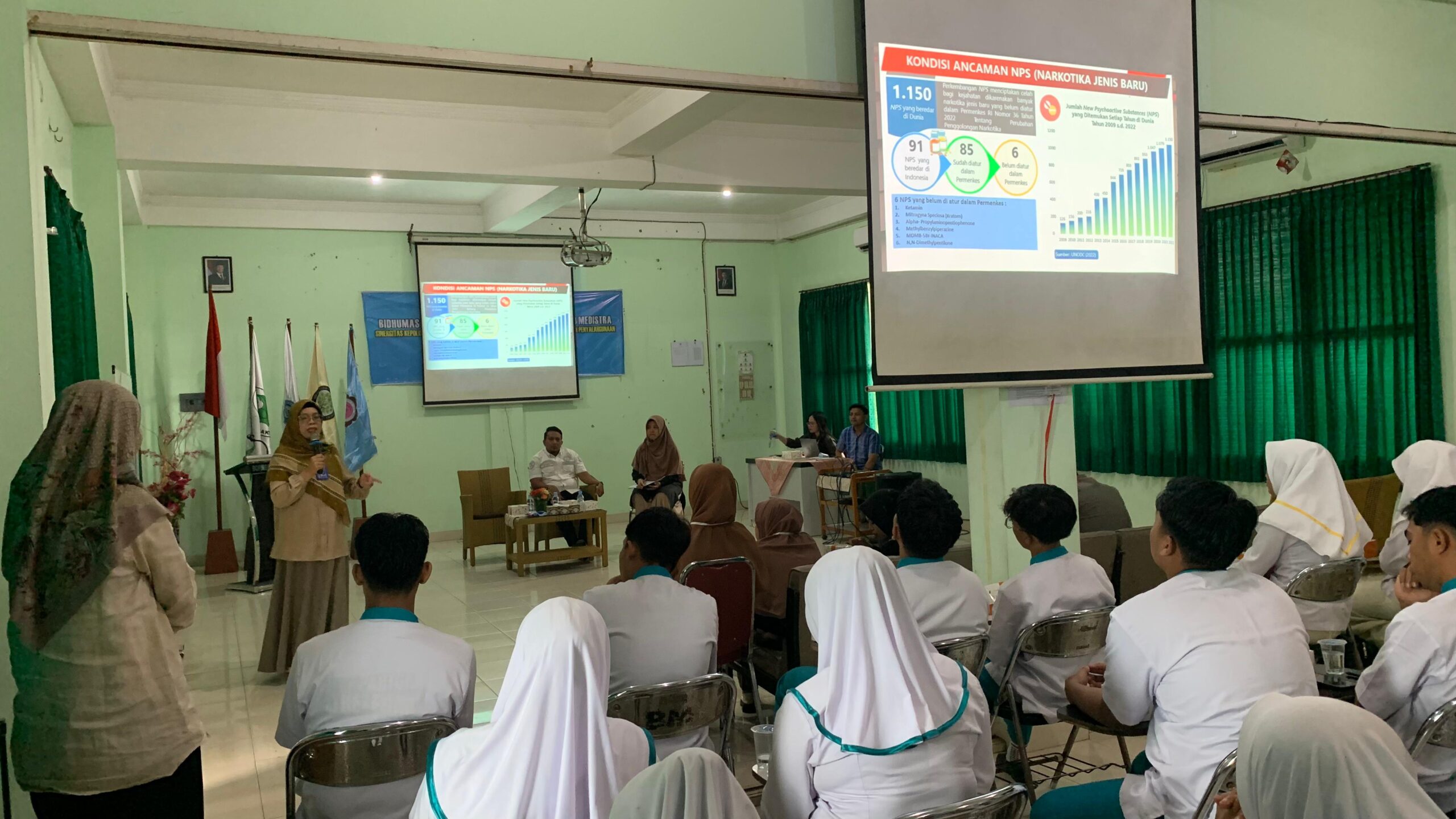 Perangi Narkoba, Bidhumas Polda Kaltim Gelar Sosialisasi Bahaya Narkoba di Kampus Poltek Borneo Medistra Balikpapan