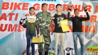 Kasdim 1601/Sumba Timur Hadiri Penutupan Kejurda Drag Bike Gubernur dan Bupati Cup 2025
