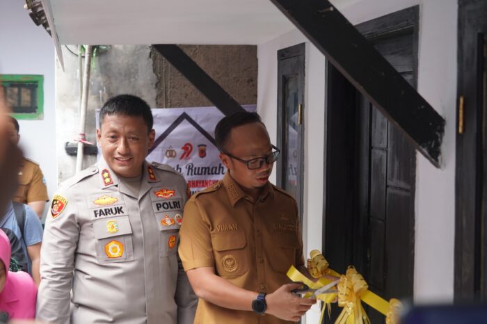 Sentuhan Kemanusiaan Polri: Rumah Warga Tak Layak Huni Dibedah Polres Tasikmalaya Kota
