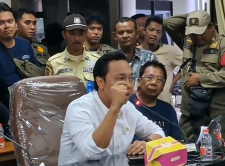 DPRD Kabupaten Karawang Adakan Rapat Dengar Pendapat Terkait Rekutmen Tenaga Kerja PT. PCC Indonesia