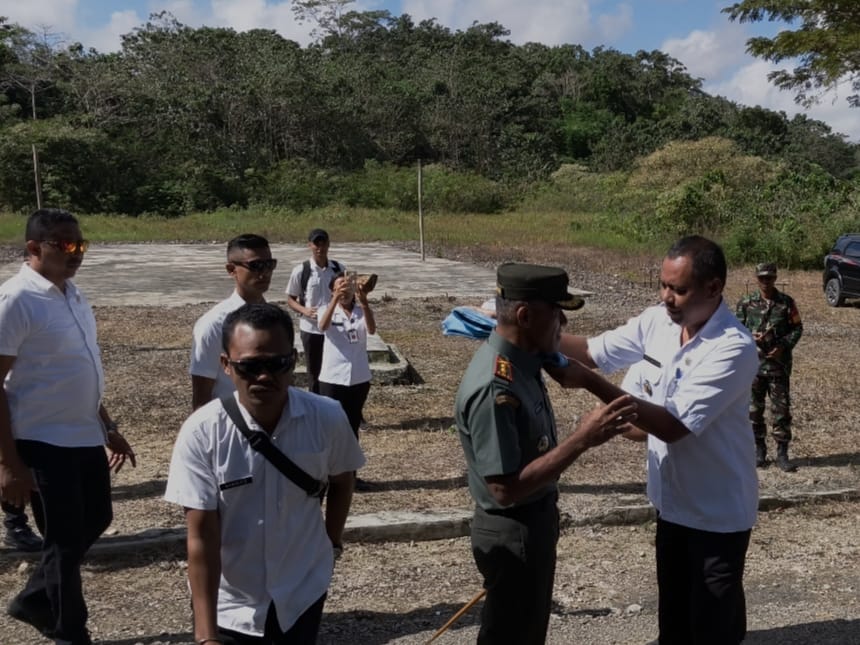 Bersama Pemda, TNI Serukan Kolaborasi Wujudkan Sumba Barat Aman dan Tertib Bersama Pemda, TNI Serukan Kolaborasi Wujudkan Sumba Barat Aman dan Tertib