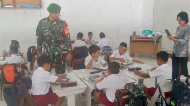 TNI dan Sekolah Bersinergi Tingkatkan Gizi Anak di Sumba Timur