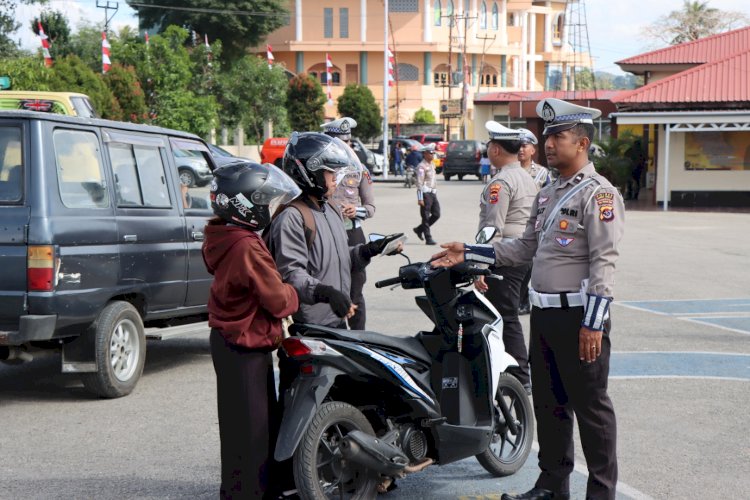 Polres Sumba Barat Gelar Operasi Patuh 2025, Dorong Budaya Tertib Lalu Lintas Polres Sumba Barat Gelar Operasi Patuh 2025, Dorong Budaya Tertib Lalu Lintas