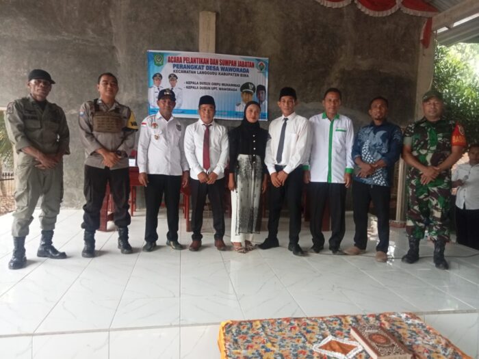 Kepala Desa Waworada Pimpin Pelantikan dan Pengambilan Sumpah Dua Kepala Dusun Kepala Desa Waworada Pimpin Pelantikan dan Pengambilan Sumpah Dua Kepala Dusun