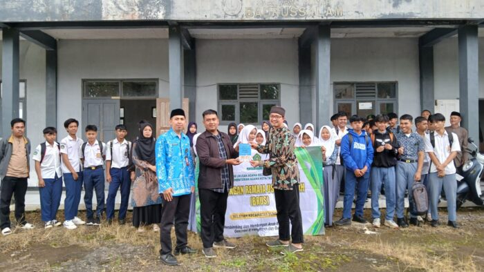 Siswa MAS Badrussalam Dapat Pembinaan Remaja Lewat Program BRUS Siswa MAS Badrussalam Dapat Pembinaan Remaja Lewat Program BRUS