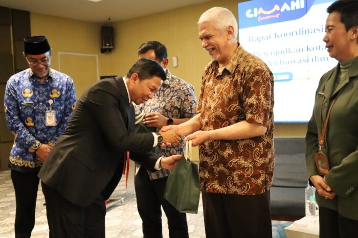 Smart City Cimahi Naik Kelas, Layanan Terintegrasi dan Evaluasi Nasional Meningkat