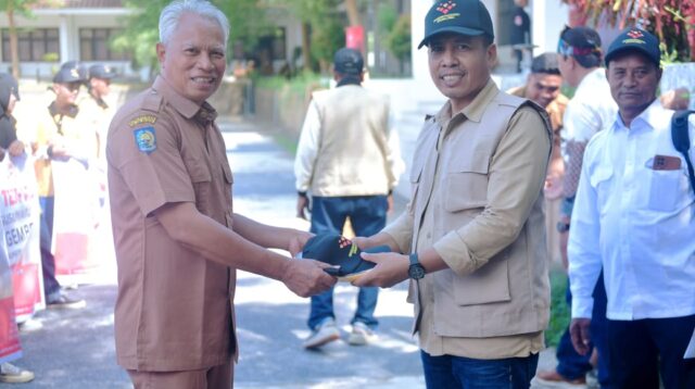 Bupati Bima Diwakili Asisten 1 Melepas 223 Mahasiswa KKN Unswa