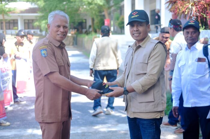 Bupati Bima Diwakili Asisten 1 Melepas 223 Mahasiswa KKN Unswa