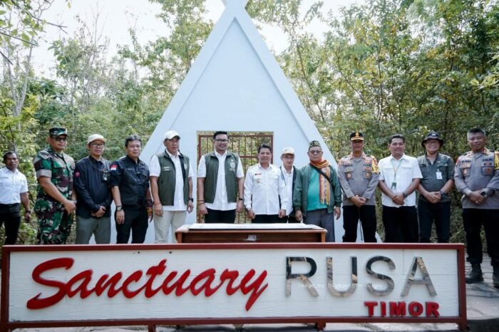 Kodim 1614/Dompu Kawal Kunjungan Wamen LHK di Tambora