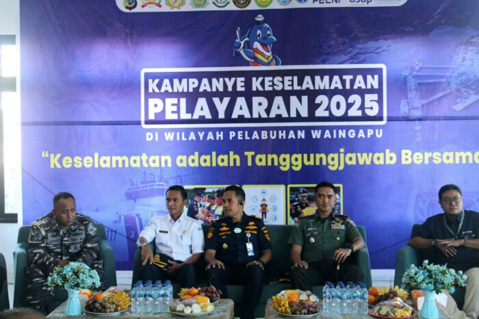 Dandim Sumba Timur Hadiri Kampanye Keselamatan Pelayaran 2025 di Pelabuhan Waingapu