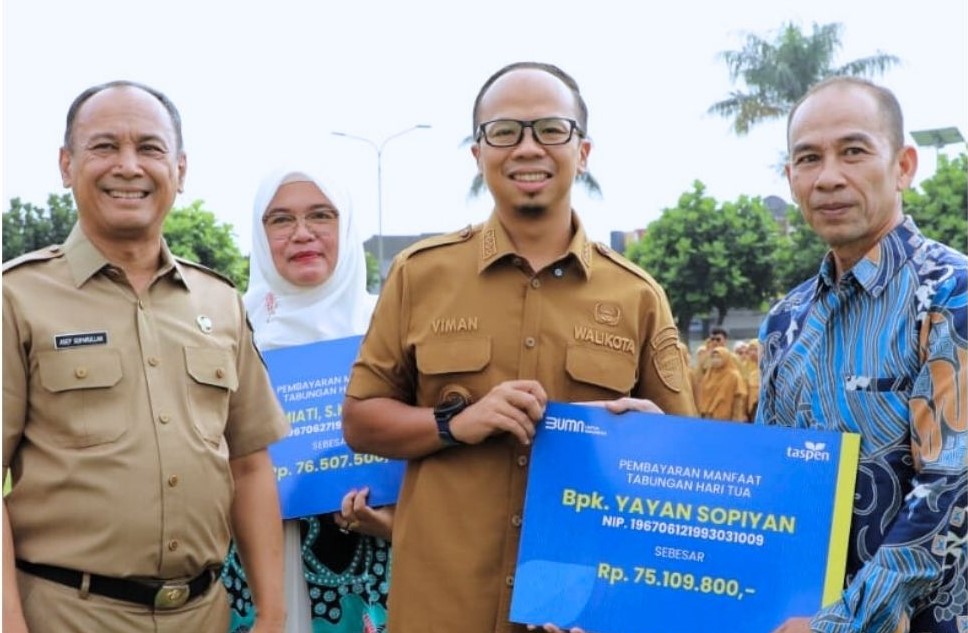 Pemkot Tasikmalaya Gelar Apel dan Lepas 27 ASN Purnabakti