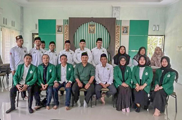 Mahasiswa INU Tasikmalaya Akhiri PPL di KUA Bungursari dengan Penuh Haru