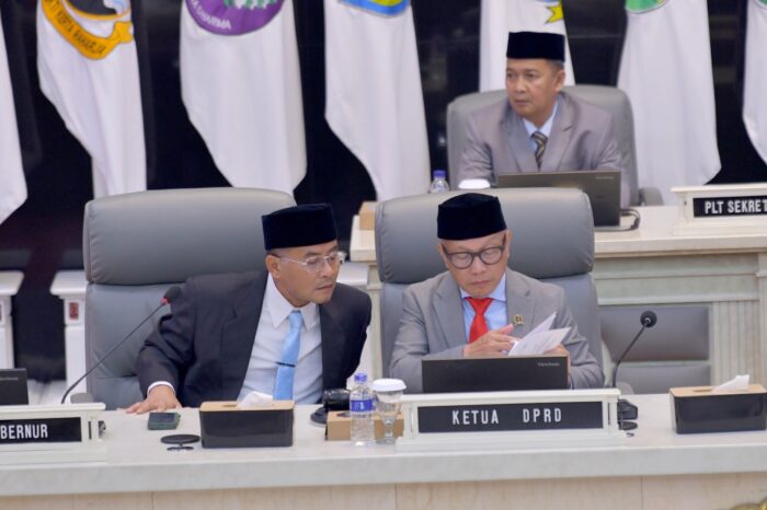 Wagub Jabar Hadiri Pelantikan PAW DPRD Jabar Fraksi PAN