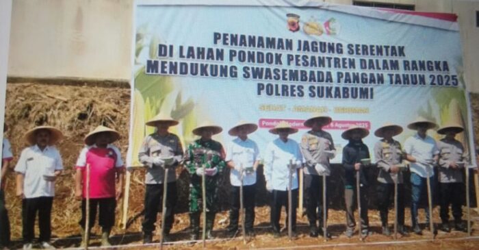 Kapolres Sukabumi Mendukung Swasembada Penanaman Jagung Serentak, Di lahan Ponpes Assalam