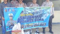WJumat Menyapa, Satlantas Polres Bima Berbagi Membantu Lansia di Polsek Sanggar