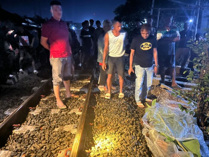 Polres Karawang Lakukan Cek TKP Warga Desa Pucung Tewas Tabrak KA. BIMA